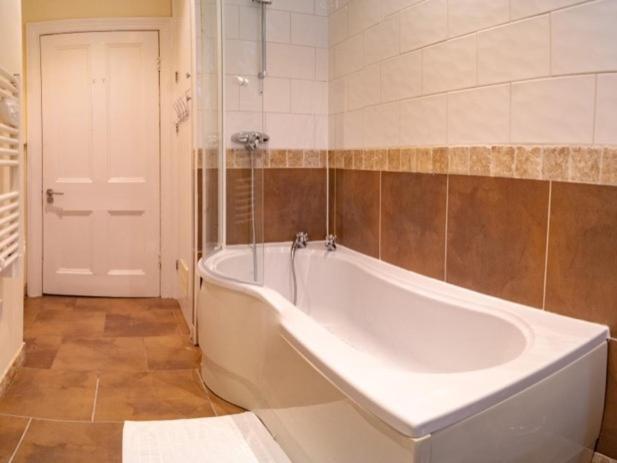 בוסטון Church Lane Apartments מראה חיצוני תמונה